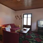 بيت للعطل St. John Traditional House Agios Ioannis (Arcadia)