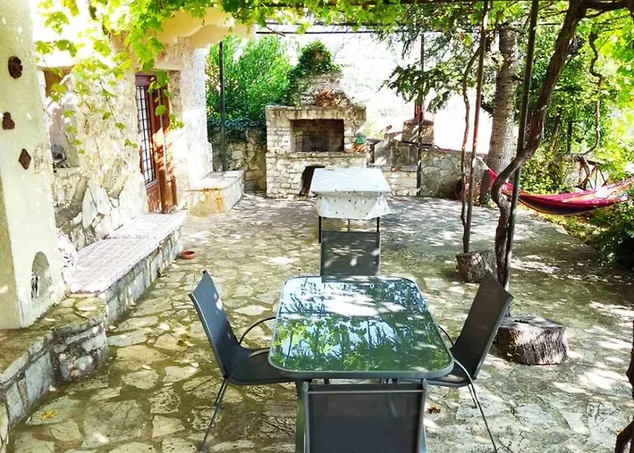 Hébergement de vacances St. John Traditional House *